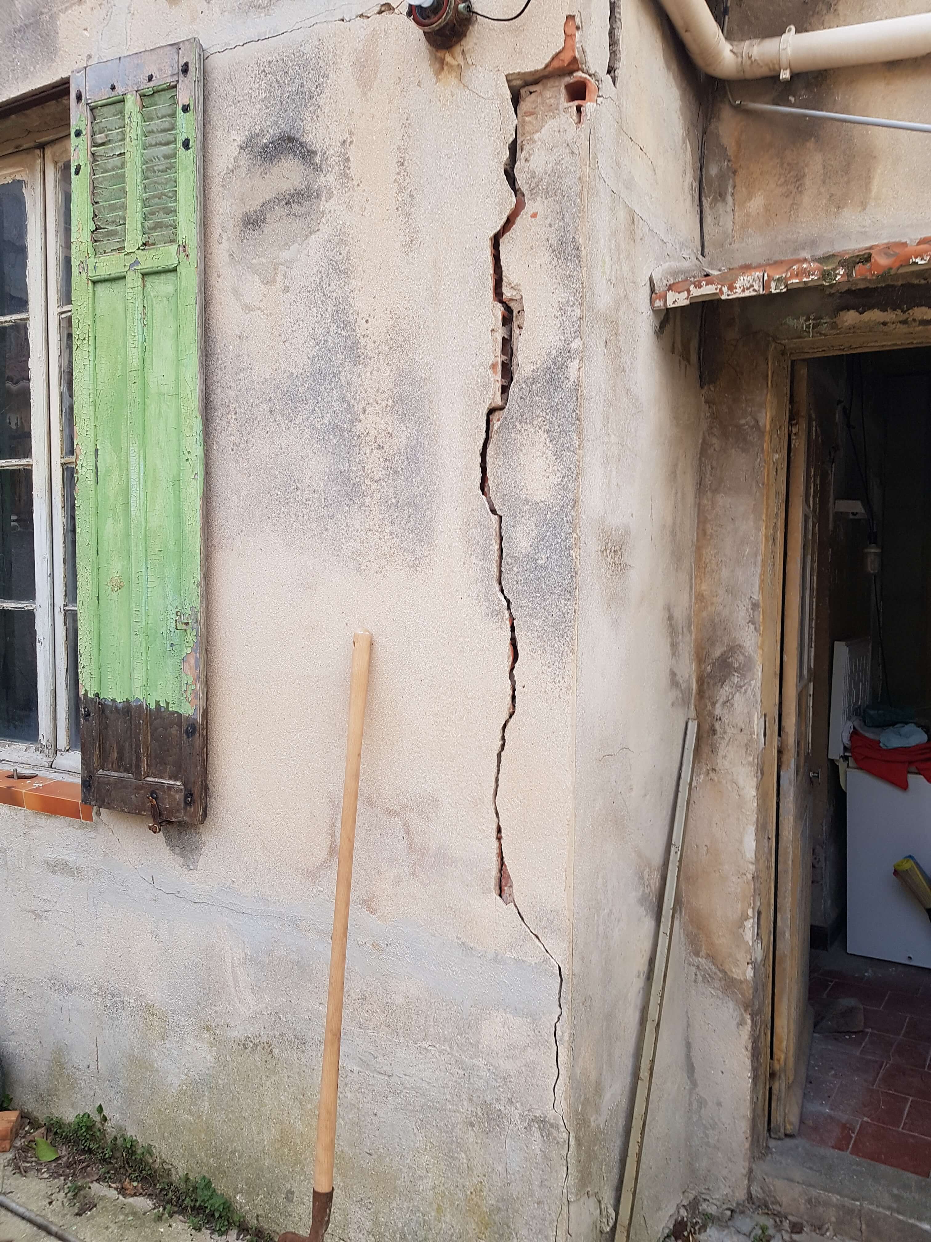 Fissure avec témoin - contrôle